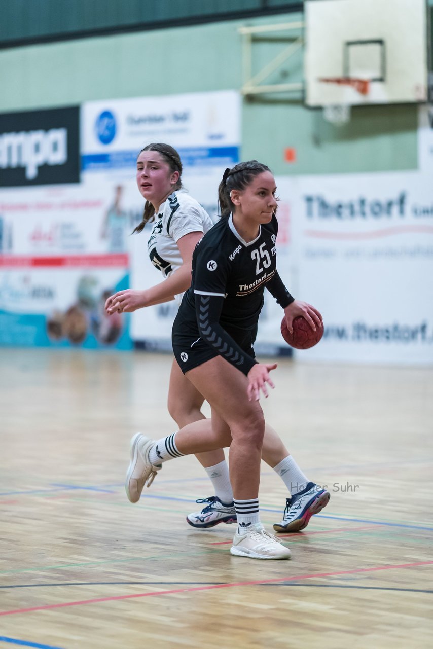 Bild 161 - A-Juniorinnen SVHU - HSG Eider Harde : Ergebnis: 36:28